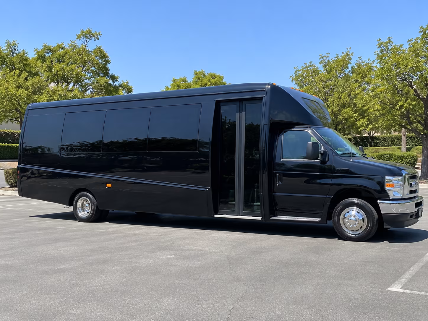 charter buses for westminster high school prom groups