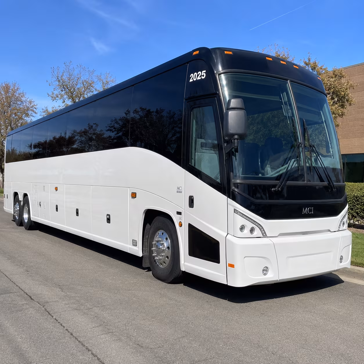 shuttle buses for colorado national guard events and training movements