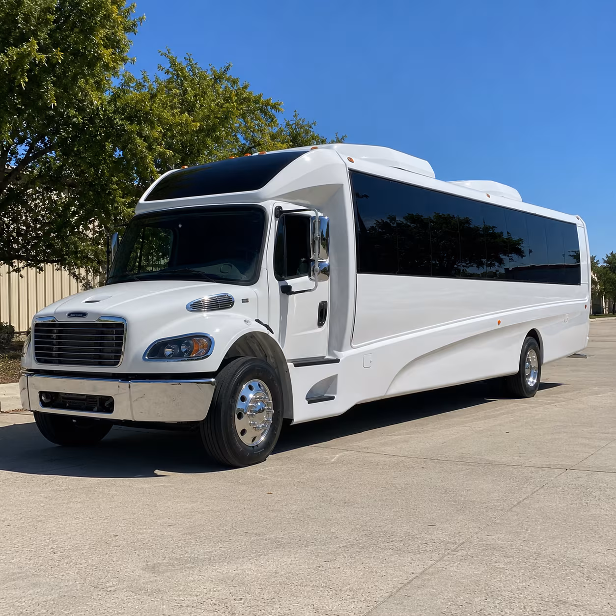 westminster 25 passenger minibus